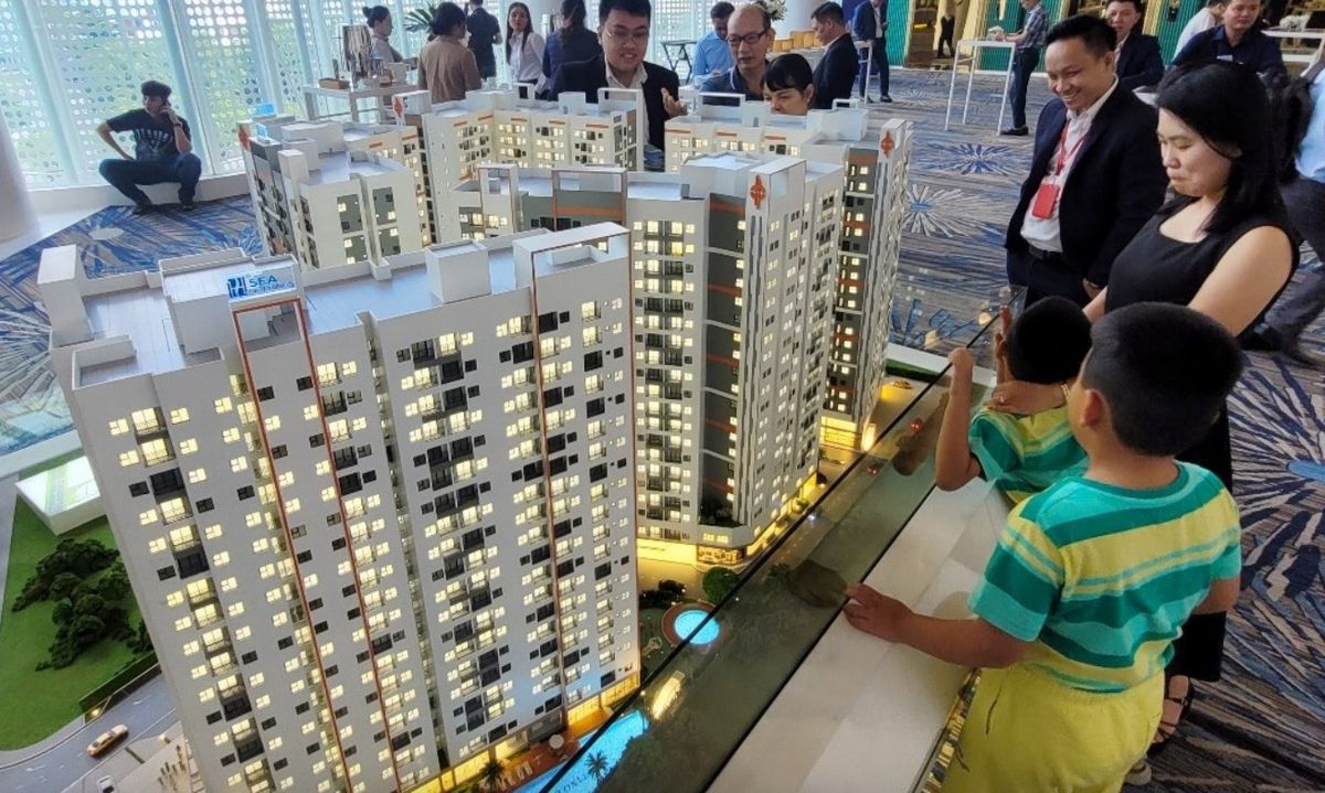 Hơn 500 sàn giao dịch bất động sản TP.HCM chưa có giấy phép: Lỗ hổng lớn trong khâu trung gian