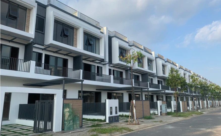 Nhà thấp tầng TP.HCM bước vào chu kỳ mới: Nguồn cung bùng nổ, giá tái cấu trúc và cơ hội cho nhà đầu tư dài hạn