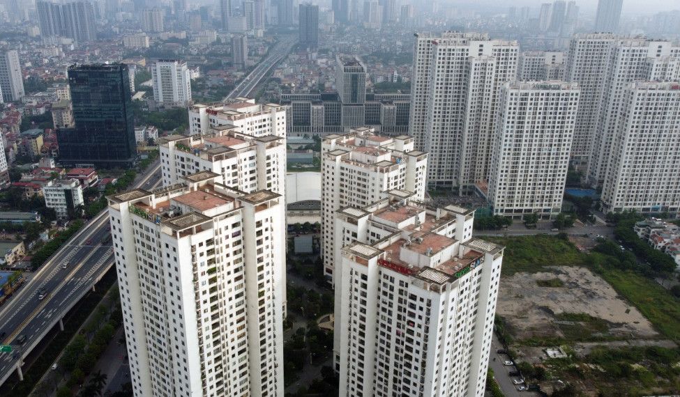 Chung cư Hà Nội tăng giá phi mã: Lợi nhuận gấp 3 TP.HCM, cơ hội hay rủi ro cho nhà đầu tư?