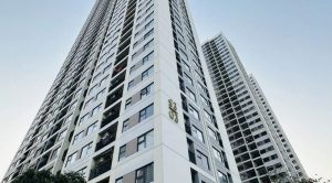 Giá căn hộ TP.HCM lập đỉnh mới: Nguồn cung khan hiếm, thị trường phân hóa mạnh trong năm 2026