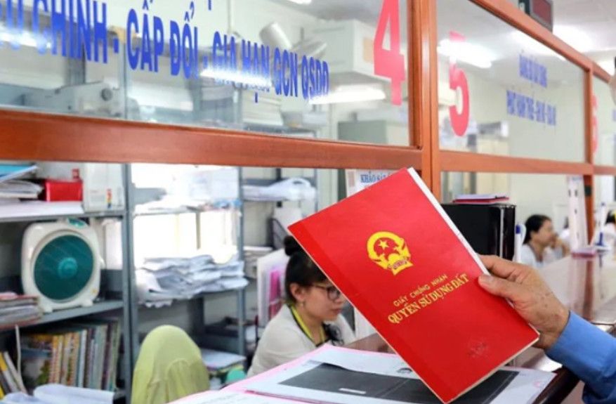 Hồ sơ chuyển mục đích sử dụng đất bị sai lệch diện tích: Quy trình xử lý đúng theo Luật Đất đai 2024