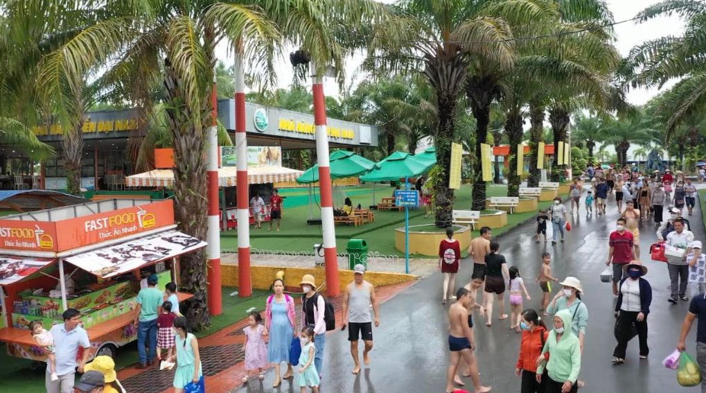 Khu du lịch Đại Nam miễn phí vé dịp lễ 30/4 – 1/5, mở cửa Kim Điện và Bảo Tháp 9 tầng đón khách