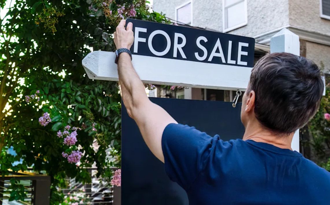 Môi giới bất động sản làm gì? Có nên thuê môi giới khi mua bán nhà đất không?