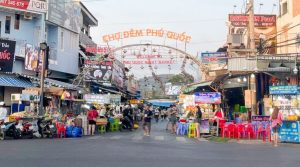 Phú Quốc khẳng định không xóa sổ chợ đêm Bạch Đằng: Tiểu thương đứng trước bước ngoặt di dời và tái bố trí kinh doanh