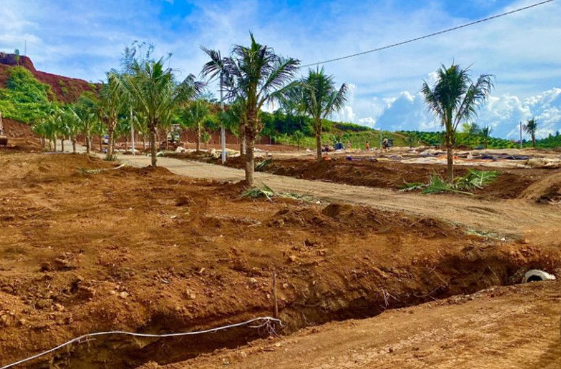 Tặng cho đất có khoanh vùng đất ở: Có cần chữ ký anh chị em? Có được điều chỉnh ranh giới trên sổ đỏ?