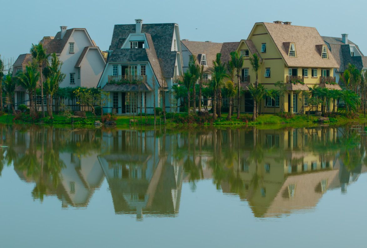 The Grand Island – Tuyệt tác biệt thự đảo lấy cảm hứng làng cổ châu Âu giữa lòng đại đô thị Eco Central Park