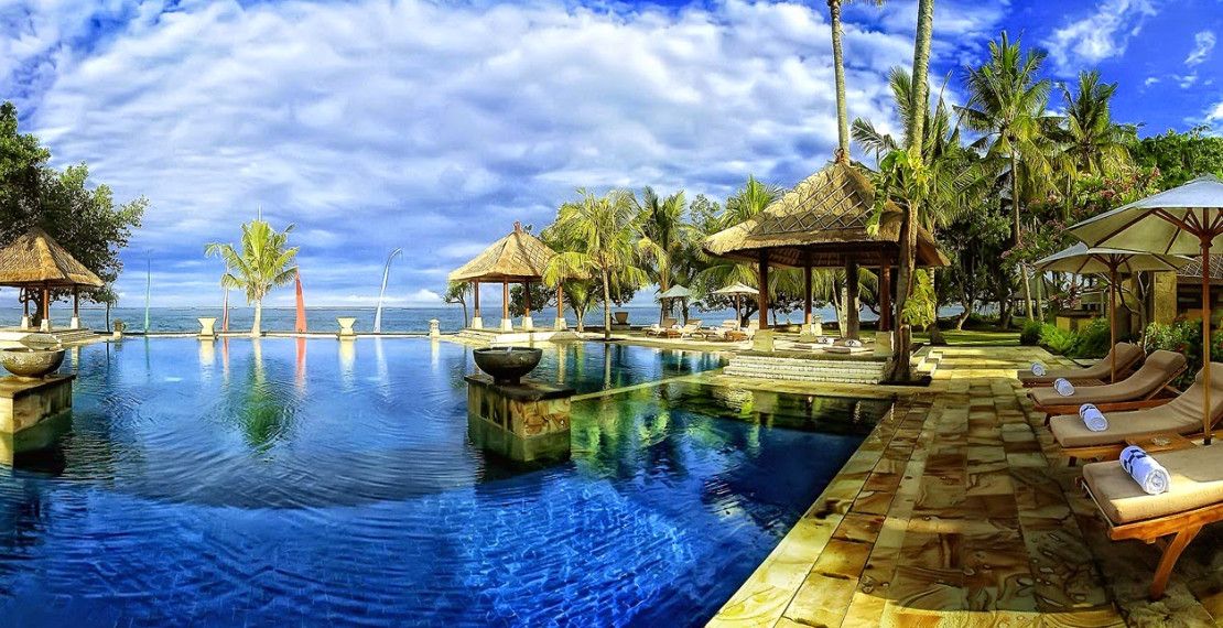 Thị trường tài chính đổi chiều: Dòng tiền rút khỏi tài sản rủi ro, bất động sản nghỉ dưỡng lên ngôi