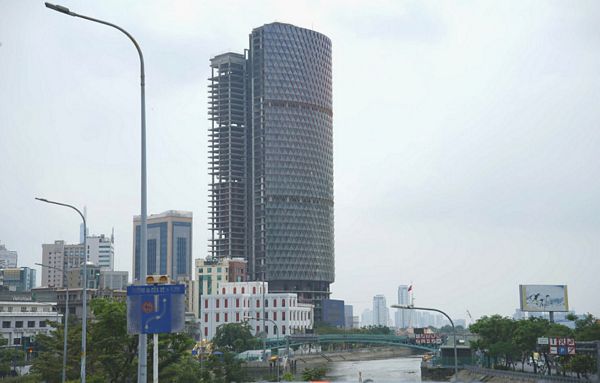 Tòa nhà tai tiếng trên đất vàng Tôn Đức Thắng: Biểu tượng dang dở giữa trung tâm TP.HCM và khoản nợ xấu nghìn tỷ