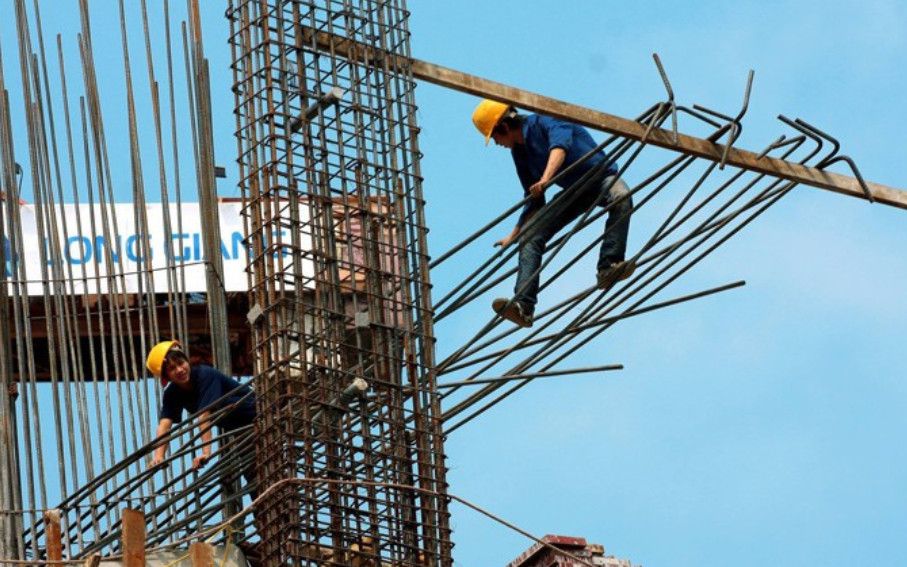 “Cơn Khát” Nhân Lực Xây Dựng Bùng Nổ: Đại Dự Án Tăng Tốc, Doanh Nghiệp Trả Lương Gấp 3 Vẫn Thiếu Người