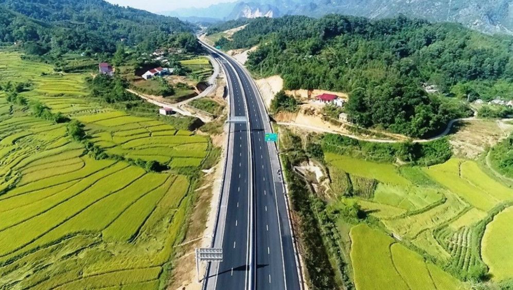 Hạ tầng Giao thông Đèo Cả huy động 415 tỷ đồng: Doanh thu BOT tăng mạnh, lợi nhuận quý I/2026 vượt 217 tỷ đồng