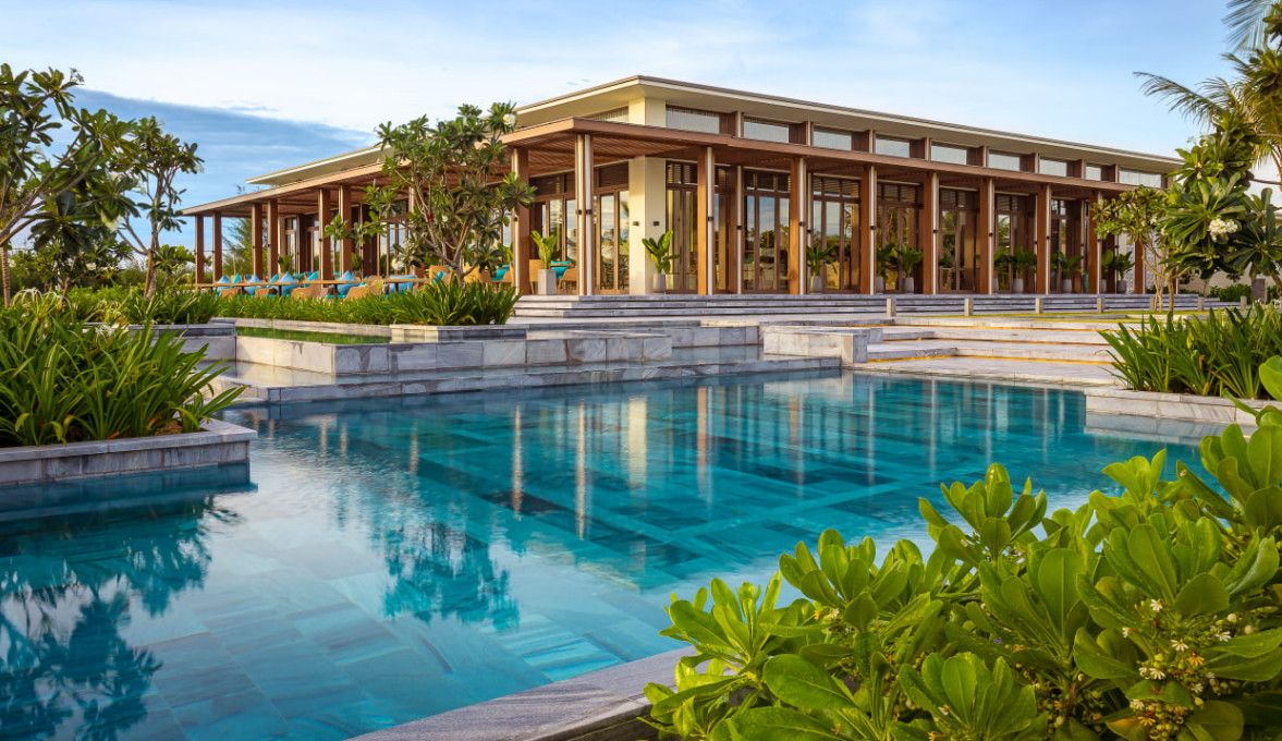 Maia Resort Quy Nhơn Bàn Giao Sổ Hồng: Cột Mốc Khẳng Định Uy Tín VinaLiving Và Tiềm Năng Bất Động Sản Nghỉ Dưỡng Quy Nhơn