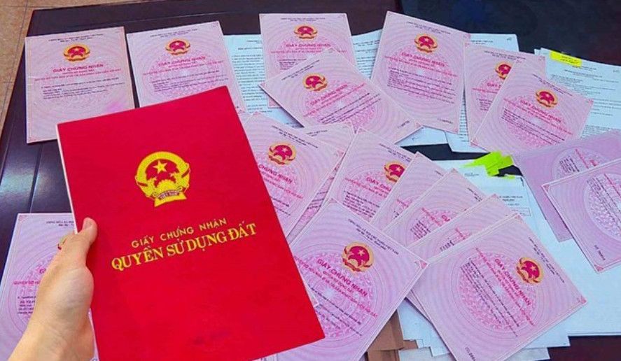 Mất sổ đỏ có bị giới hạn diện tích đất ở? Giải đáp chi tiết theo quy định mới nhất