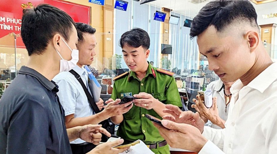 Người dân tích hợp đủ 5 giấy tờ trên VNeID sẽ được miễn giảm phí, lệ phí: Nhà đất còn được giảm 10% lệ phí trước bạ