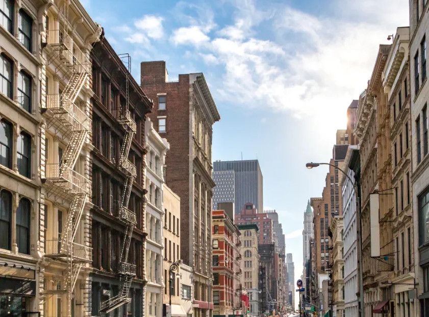 Thị trường căn hộ New York vẫn “nóng” nhất nước Mỹ: Tỷ lệ căn hộ trống thấp kỷ lục, giá thuê tiếp tục tăng