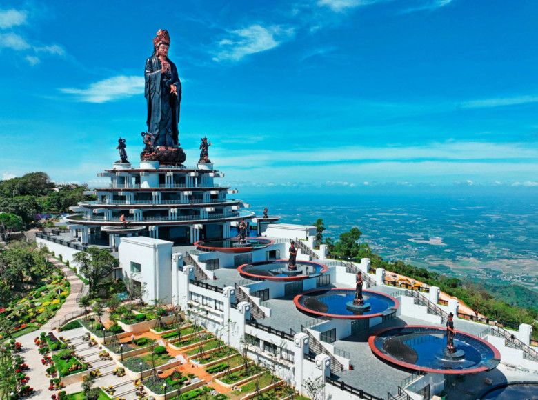 Loạt thông tin nóng bất động sản tuần qua: Đường Vành đai 5 trị giá 288.000 tỷ, Tây Ninh tính lại bảng giá đất