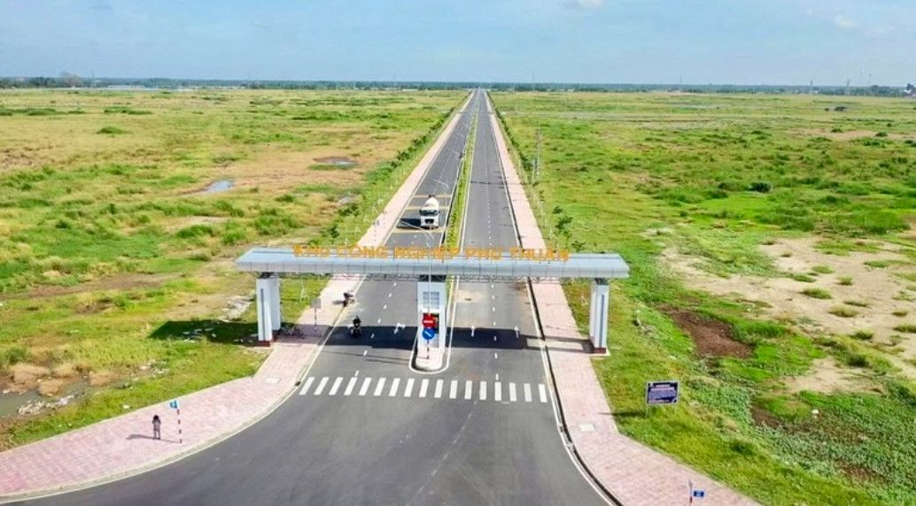 Sembcorp khảo sát 2 khu công nghiệp tại Vĩnh Long, mở ra cơ hội hợp tác đầu tư mới