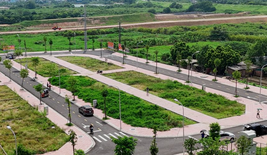 Đất đấu giá hạ nhiệt nhưng chưa hết nóng: Thị trường đang bước vào giai đoạn phân hóa mạnh