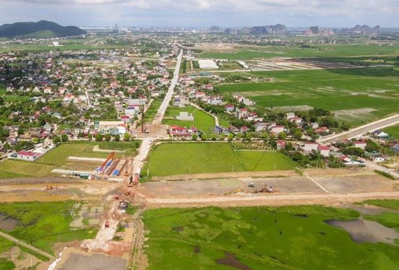 Dự thảo Luật Đất đai sửa đổi: Từ bồi thường đất sang “tái thiết cuộc sống” cho người dân