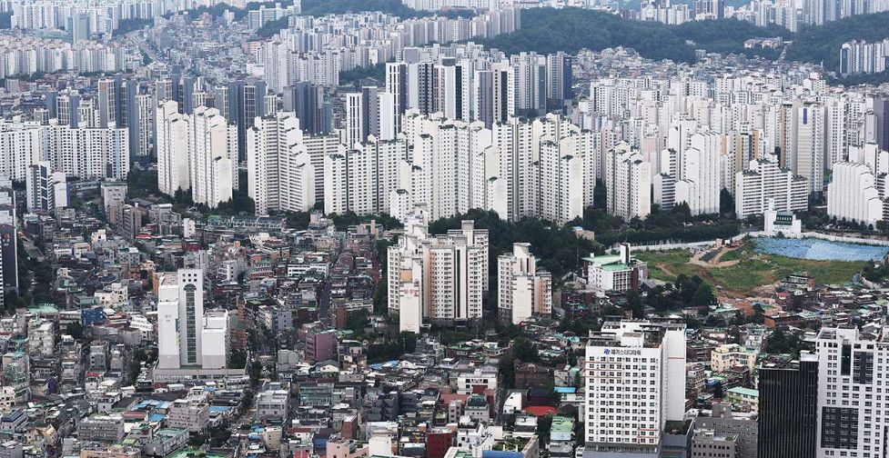 Giá căn hộ Seoul tiếp tục tăng, nhưng Gangnam và Seocho giảm sâu: Thị trường Hàn Quốc đang phân hóa?
