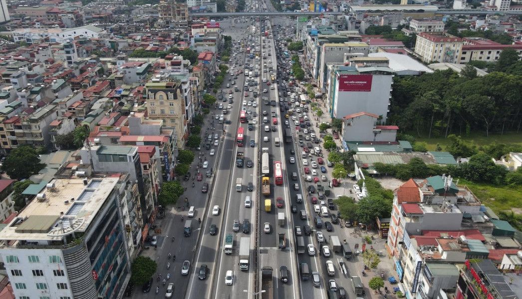 Hà Nội bác phương án bỏ làn khẩn cấp trên Vành đai 3 trên cao: Nguy cơ ùn tắc và điểm nghẽn giao thông