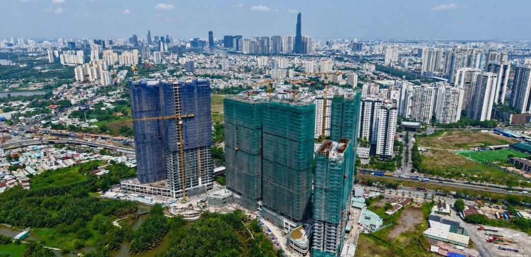 Thanh khoản bất động sản chịu sức ép: Người mua được “giãn” áp lực tài chính, cơ hội đang dịch chuyển về đâu?